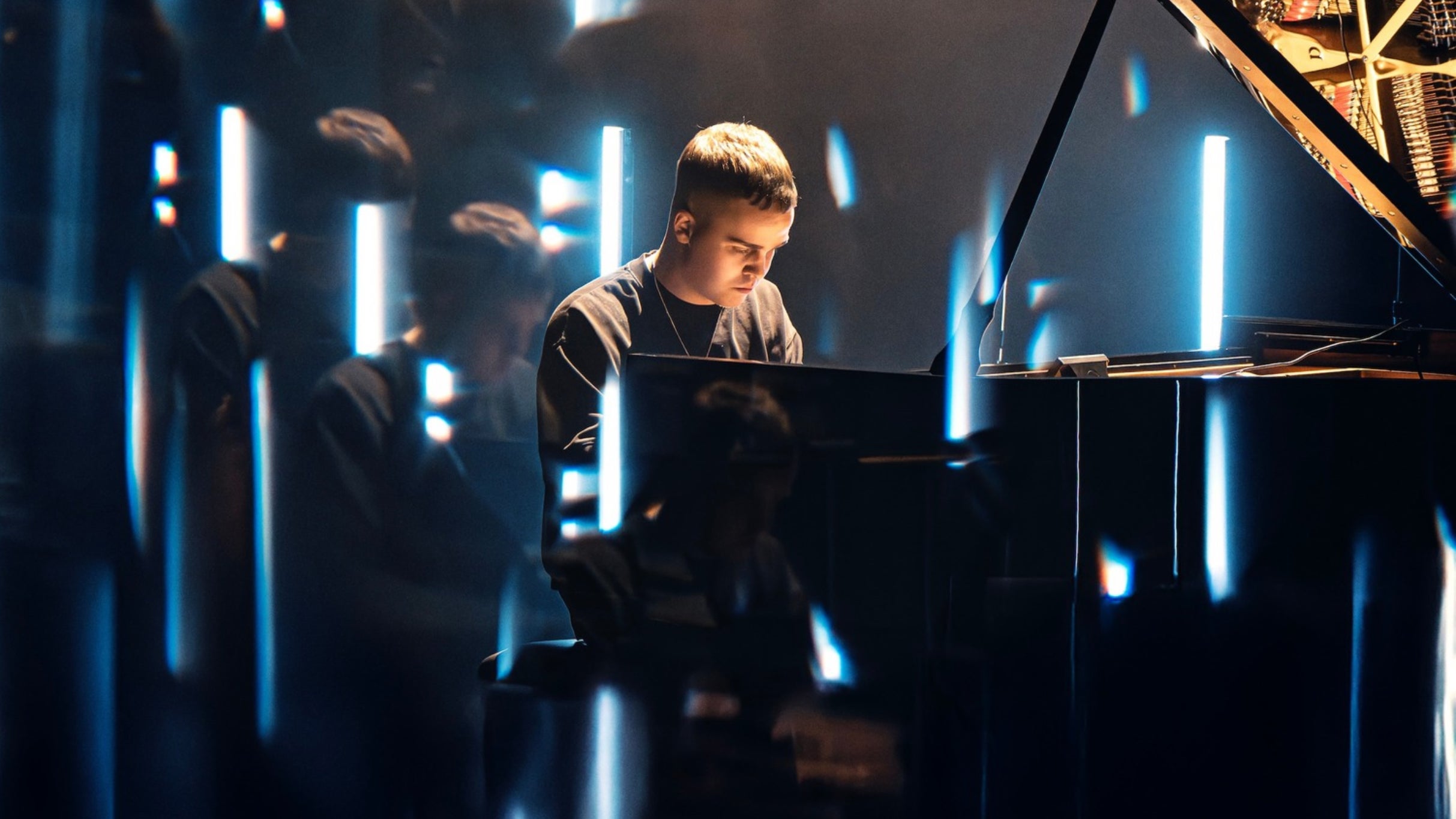 Levi.sct – LEVITATE TOUR