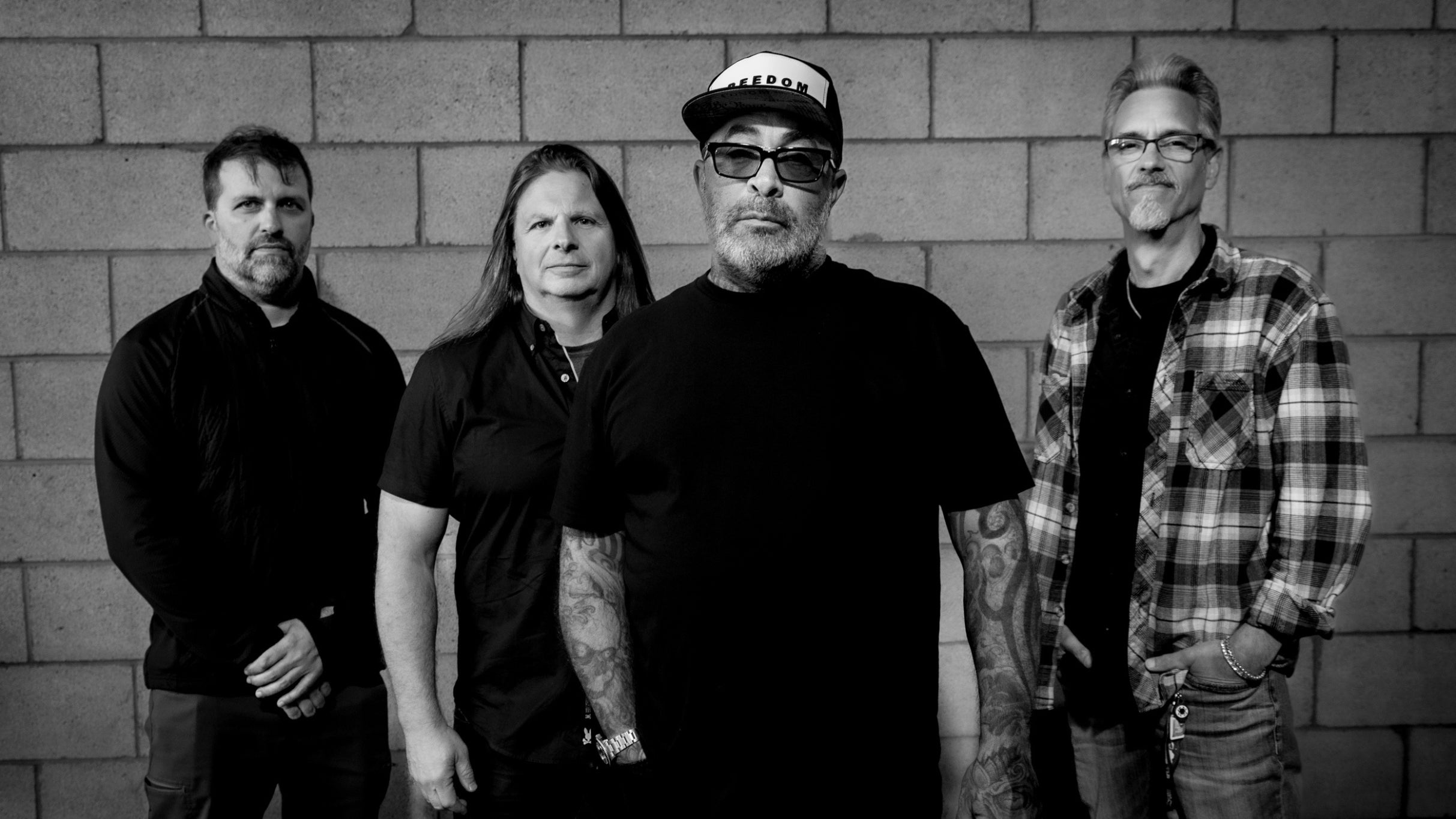 Hinder – Break The Cycle 25th Anniversary Tour