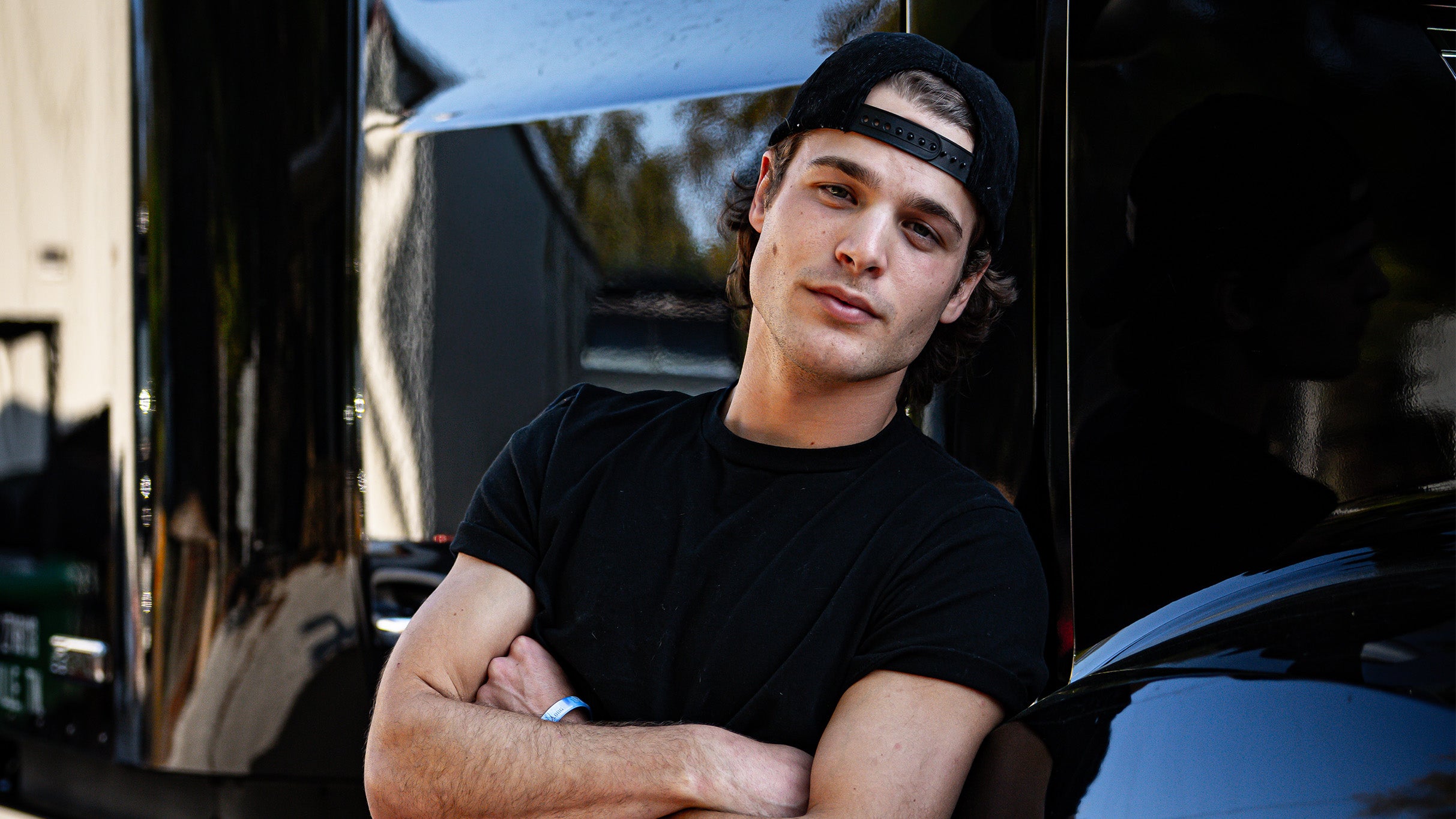 Max McNown – Slow Down, Down Under Tour