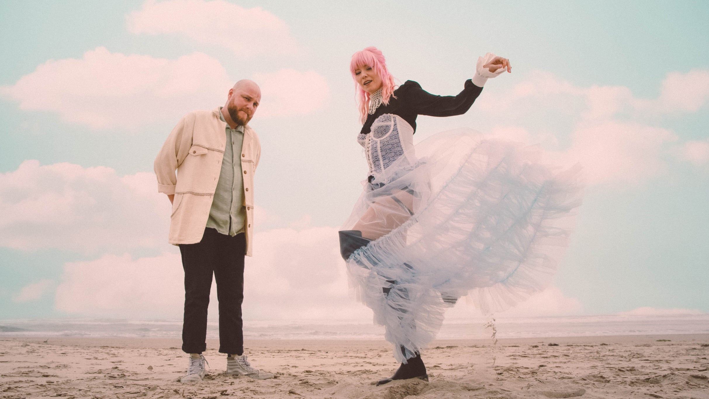 New Constellations – It Comes In Waves Tour