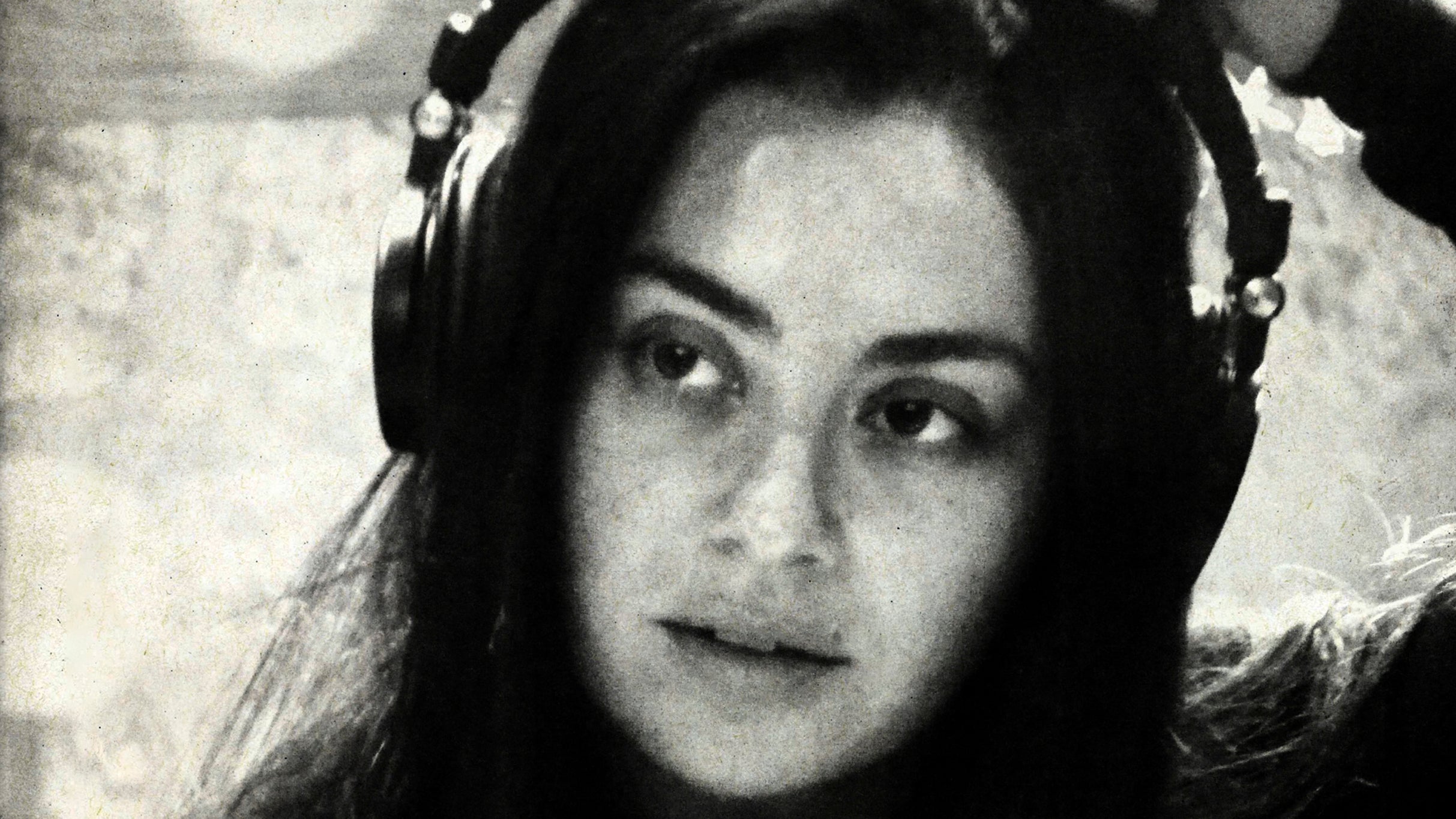 Audrey Hobert – Music, Fashion, Film Tour